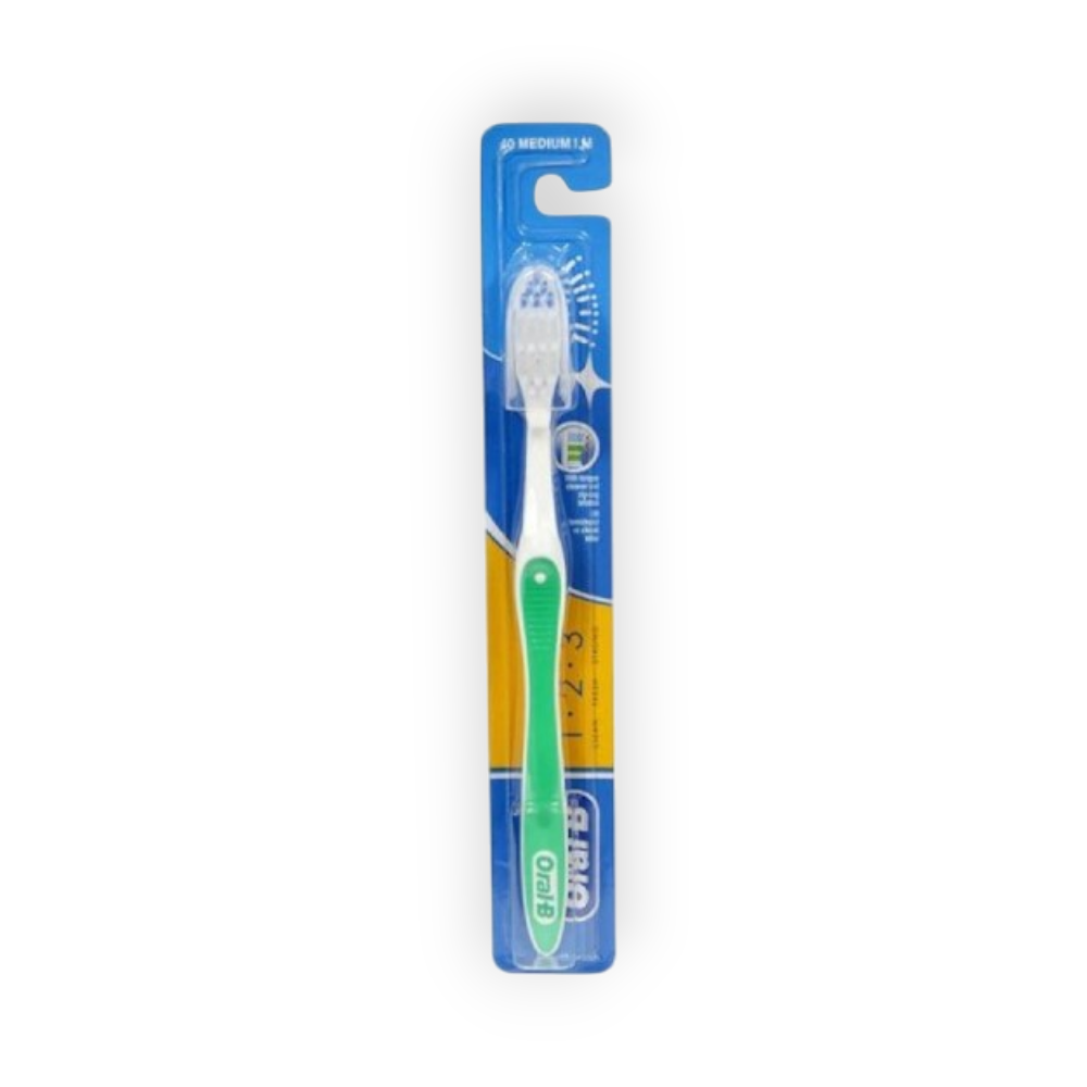 ORAL B (1.2.3) "40" M